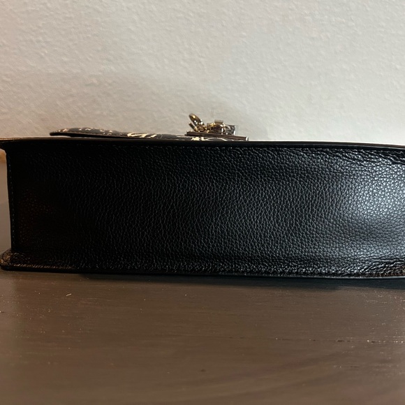 NWT DKNY Elissa Shoulder/Crossbody - Picture 3 of 5